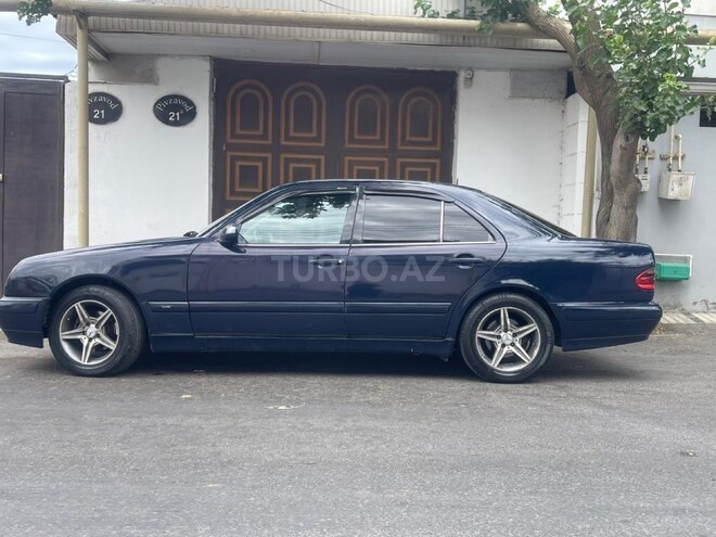 Mercedes E 220 d 1999, 679,000 km - 2.2 л - Bakı