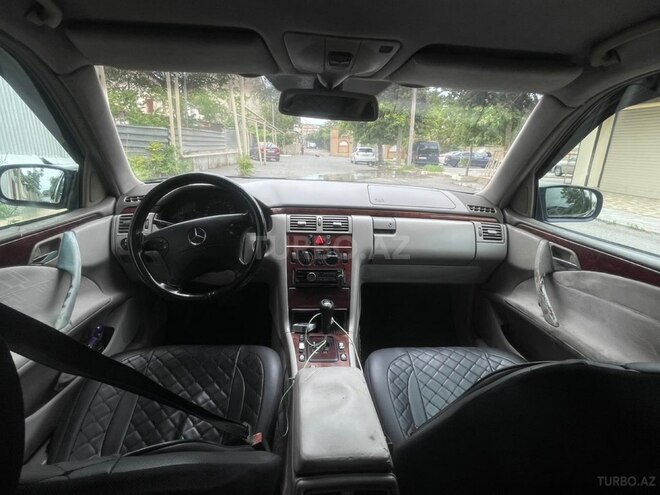 Mercedes E 220 d 1999, 679,000 km - 2.2 л - Bakı