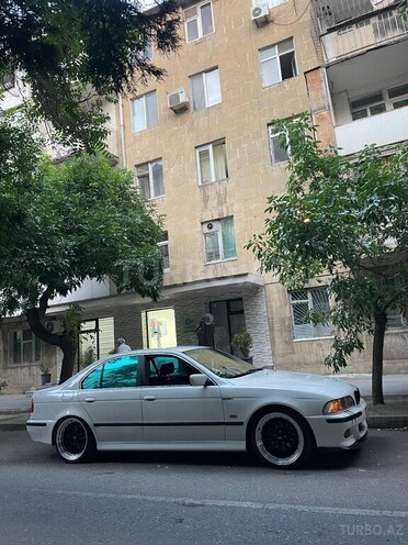 BMW 525 2002, 383,750 km - 2.5 l - Bakı