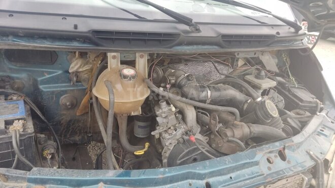 Ford Transit-7