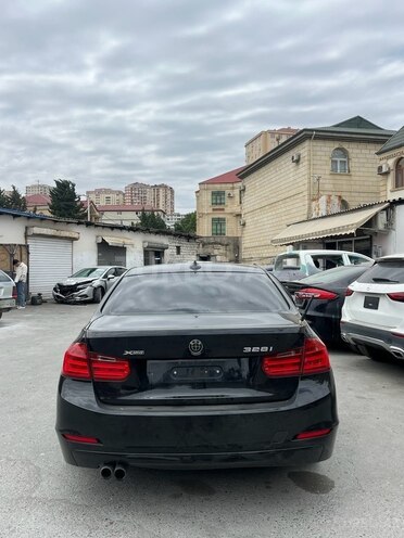 BMW 328 2015, 80,000 km - 2.0 l - Bakı