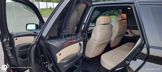 BMW X5 2004, 230,000 km - 4.8 l - Quba