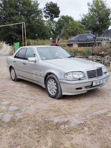 Mercedes C 180 1999, 465,000 km - 1.8 l - İsmayıllı