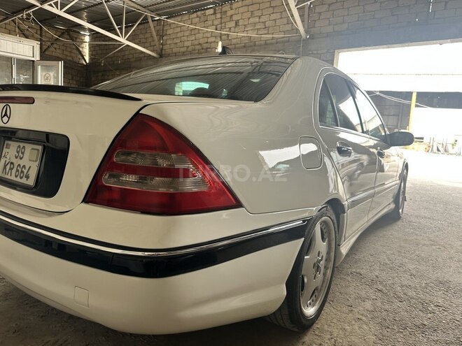 Mercedes C 230 2005, 256,000 km - 2.3 l - Bakı
