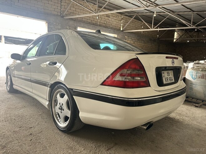 Mercedes C 230 2005, 256,000 km - 2.3 l - Bakı