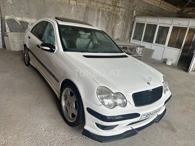 Mercedes C 230 2005, 256,000 km - 2.3 l - Bakı