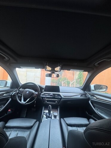 BMW 530-16