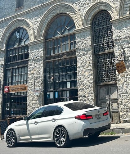 BMW 530-15