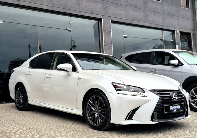 Lexus GS 200t-5