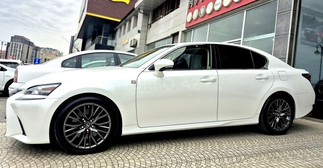 Lexus GS 200t-13