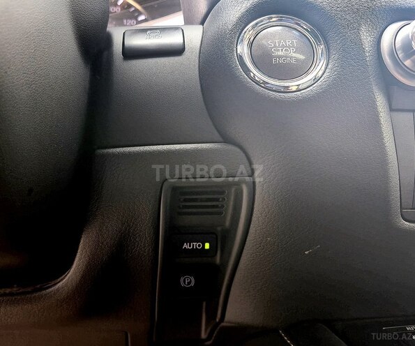 Lexus GS 200t-29