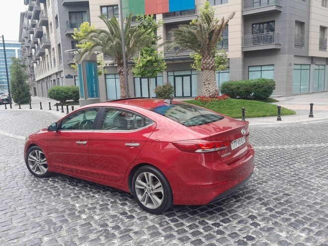 Hyundai Elantra 2016, 84,400 km - 2.0 л - Bakı