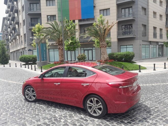 Hyundai Elantra 2016, 84,400 km - 2.0 л - Bakı