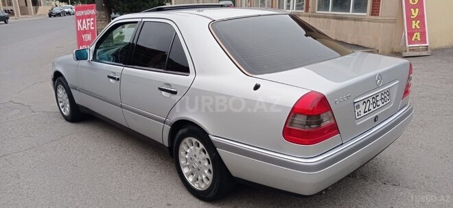 Mercedes C 220 1993, 255,000 km - 2.2 l - Gəncə