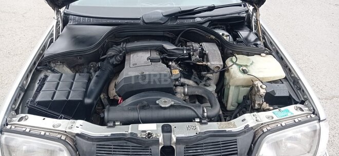 Mercedes C 220 1993, 255,000 km - 2.2 l - Gəncə