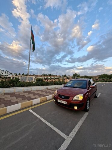 Kia Rio 2005, 275,000 km - 1.5 l - Naxçıvan