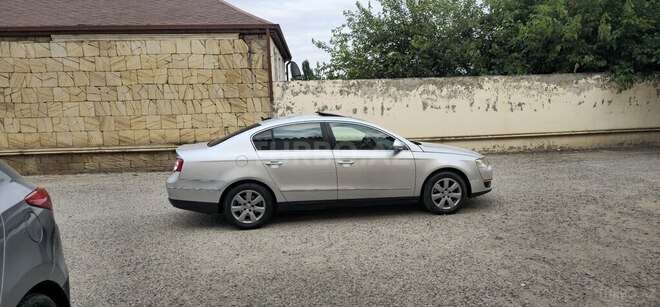 Volkswagen Passat 2006, 321,869 km - 2.0 л - Şamaxı