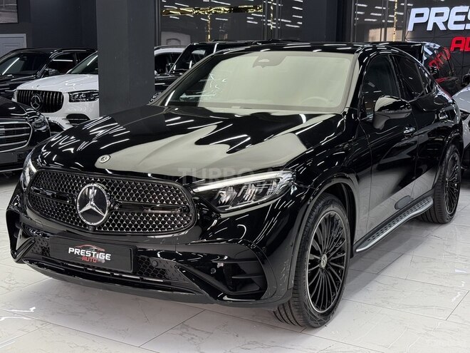 Mercedes GLC 200 4MATIC+ Coupe-1