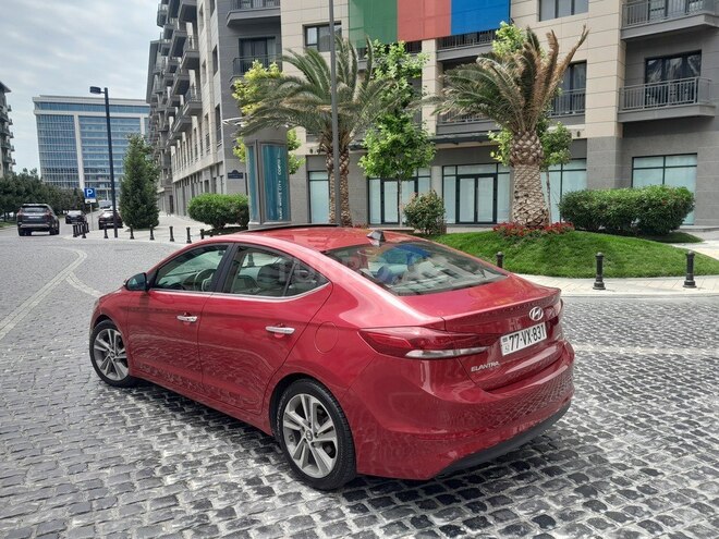 Hyundai Elantra 2016, 84,400 km - 2.0 л - Bakı