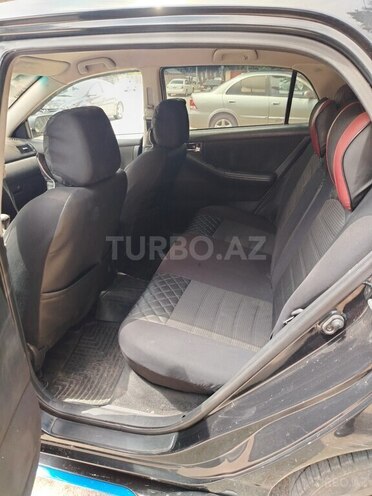 Toyota Corolla 2006, 304,000 km - 1.6 l - Bakı