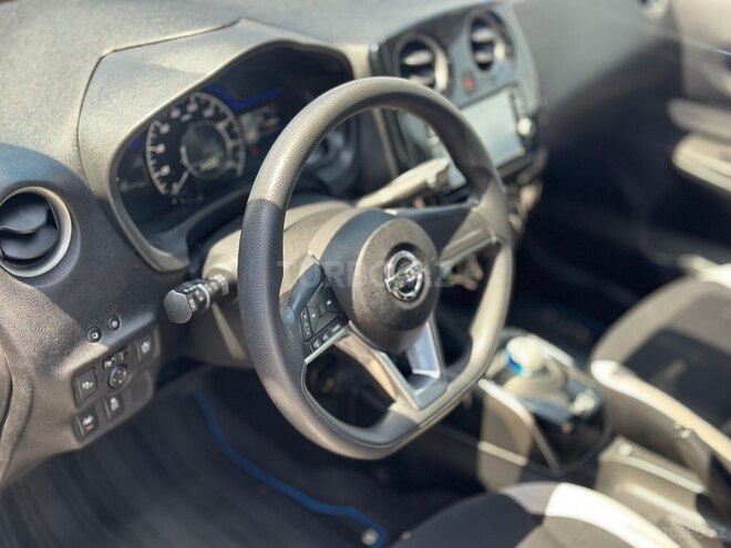Nissan Note-21