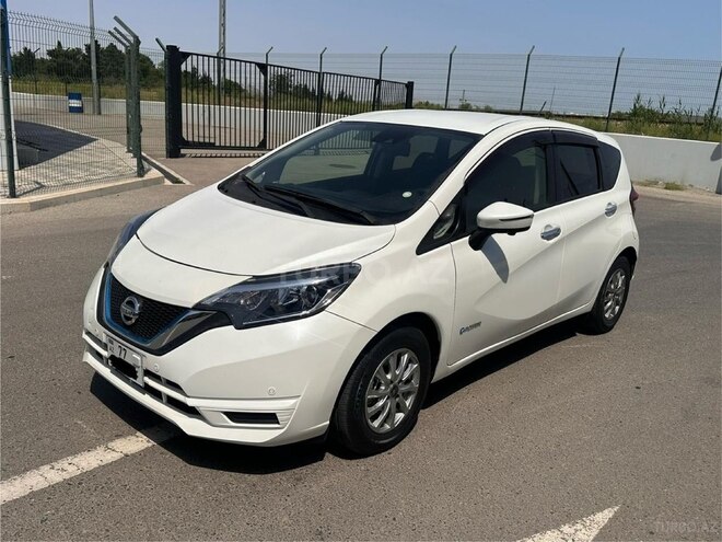Nissan Note-1