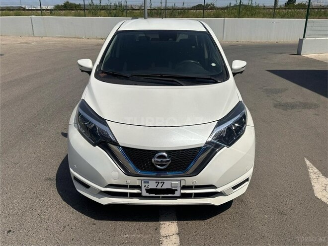 Nissan Note-4