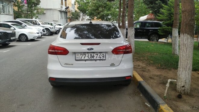 Ford Focus 2017, 180,100 km - 1.0 л - Bakı