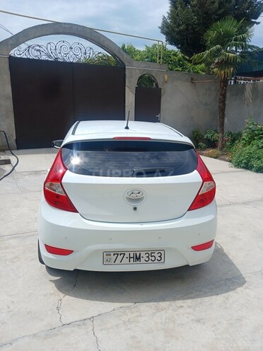 Hyundai Accent 2015, 207,962 km - 1.6 l - Sabirabad