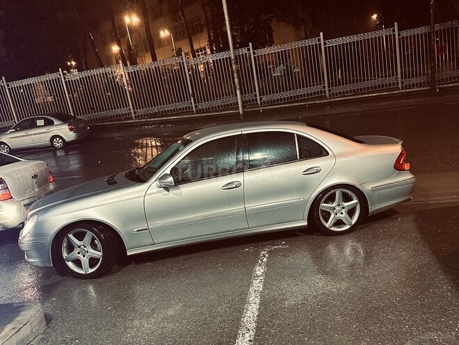 Mercedes E 270 2002, 410,000 km - 2.7 l - Bakı