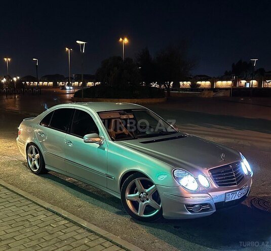 Mercedes E 270 2002, 410,000 km - 2.7 l - Bakı