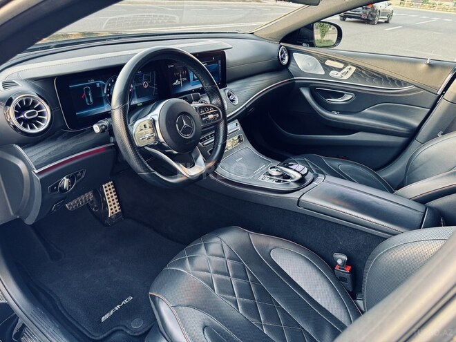 Mercedes CLS 450 4MATIC-10