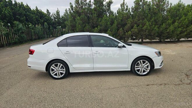 Volkswagen Jetta-3
