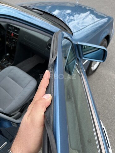 Mercedes C 200 1997, 420,000 km - 2.0 l - Sumqayıt