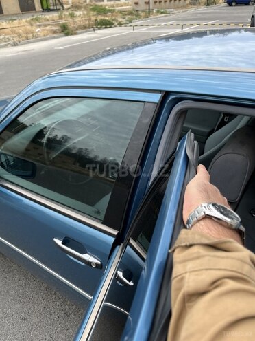 Mercedes C 200 1997, 420,000 km - 2.0 l - Sumqayıt