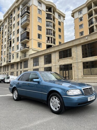 Mercedes C 200 1997, 420,000 km - 2.0 l - Sumqayıt