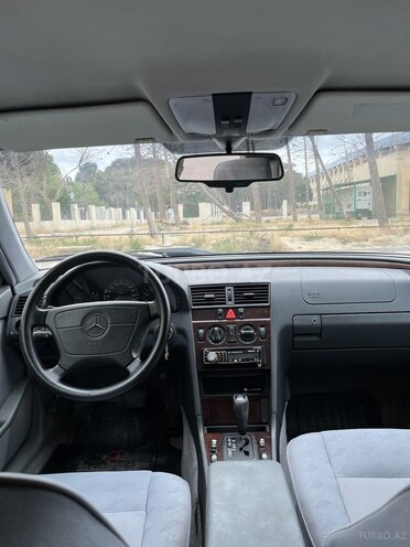 Mercedes C 200 1997, 420,000 km - 2.0 l - Sumqayıt