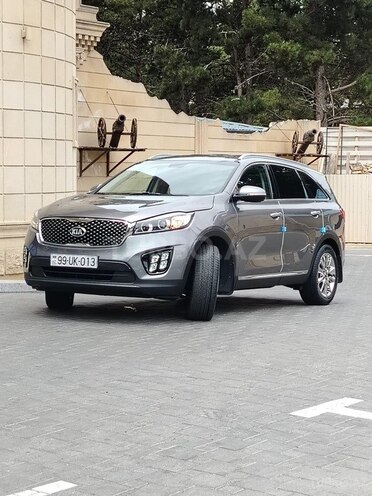 Kia Sorento-9