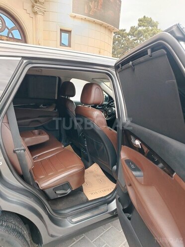 Kia Sorento-8