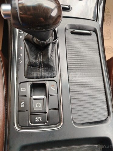 Kia Sorento-14