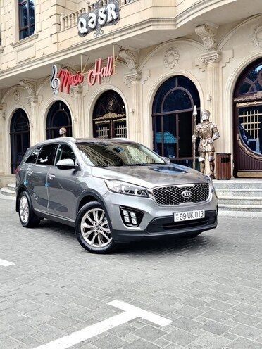 Kia Sorento-19