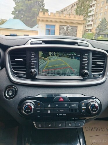 Kia Sorento-7