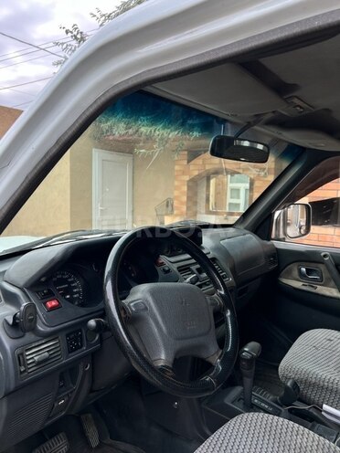 Mitsubishi Pajero 1996, 276,350 km - 2.8 l - Bakı