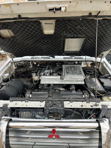 Mitsubishi Pajero 1996, 276,350 km - 2.8 l - Bakı