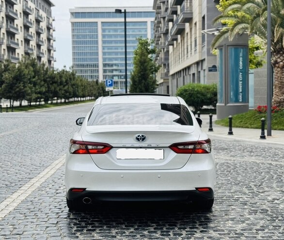 Toyota Camry-2