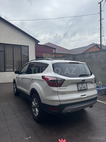 Ford Escape 2017, 71,000 km - 1.5 л - Zaqatala