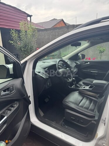 Ford Escape 2017, 71,000 km - 1.5 л - Zaqatala