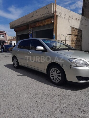 Toyota Corolla 2004, 490,000 km - 1.4 l - Bakı