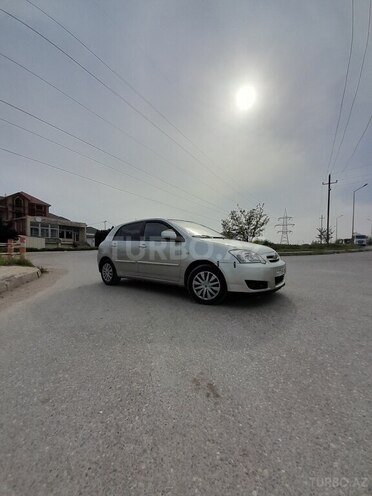 Toyota Corolla 2004, 490,000 km - 1.4 l - Bakı