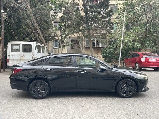 Hyundai Elantra 2021, 88,700 km - 2.0 л - Bakı